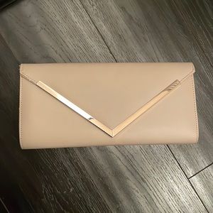 Elegant clutch bag
